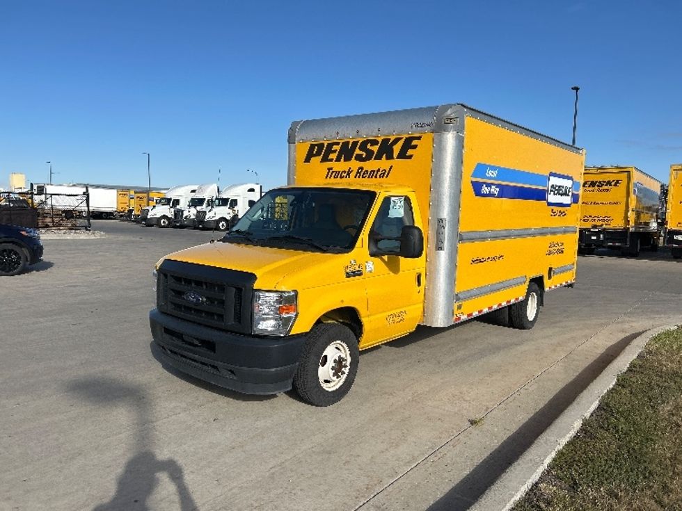 Light Duty Box Truck-Light and Medium Duty Trucks-Ford-2022-E350-Brooklyn Park-MN-162,947\n\t\tmiles-$ 17,000 - Image 3