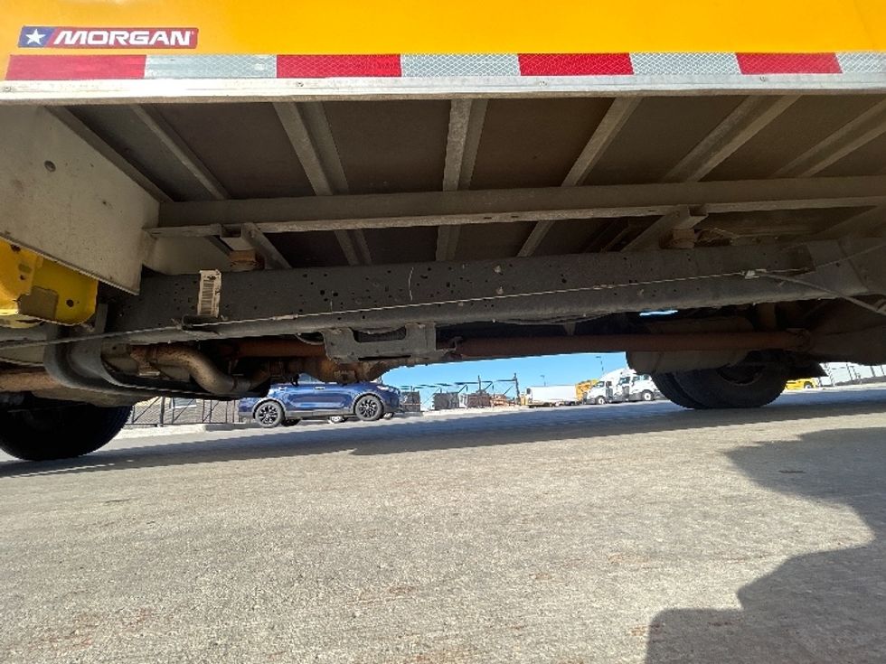 Light Duty Box Truck-Light and Medium Duty Trucks-Ford-2022-E350-Brooklyn Park-MN-162,947\n\t\tmiles-$ 17,000 - Image 5
