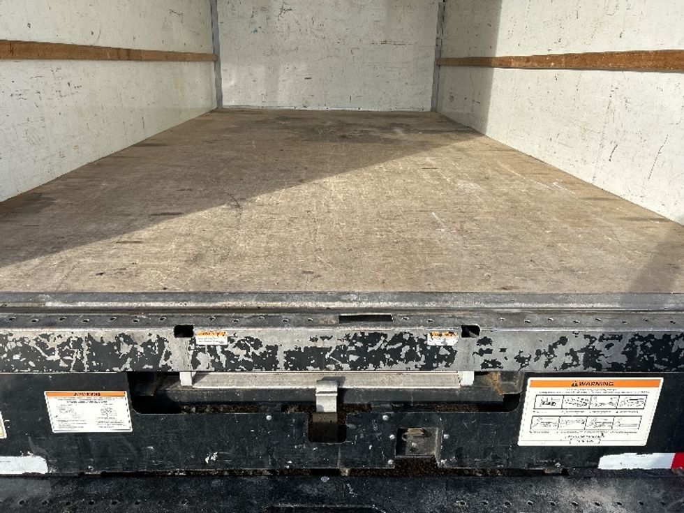 Light Duty Box Truck-Light and Medium Duty Trucks-Ford-2022-E350-Brooklyn Park-MN-75,548\n\t\tmiles-$ 33,750 - Image 9