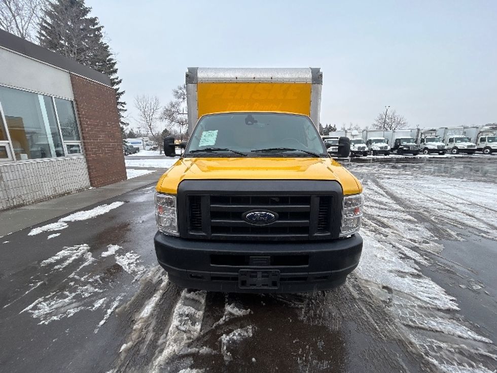 Light Duty Box Truck-Light and Medium Duty Trucks-Ford-2022-E350-Brooklyn Park-MN-86,989\n\t\tmiles-$ 30,000 - Image 2