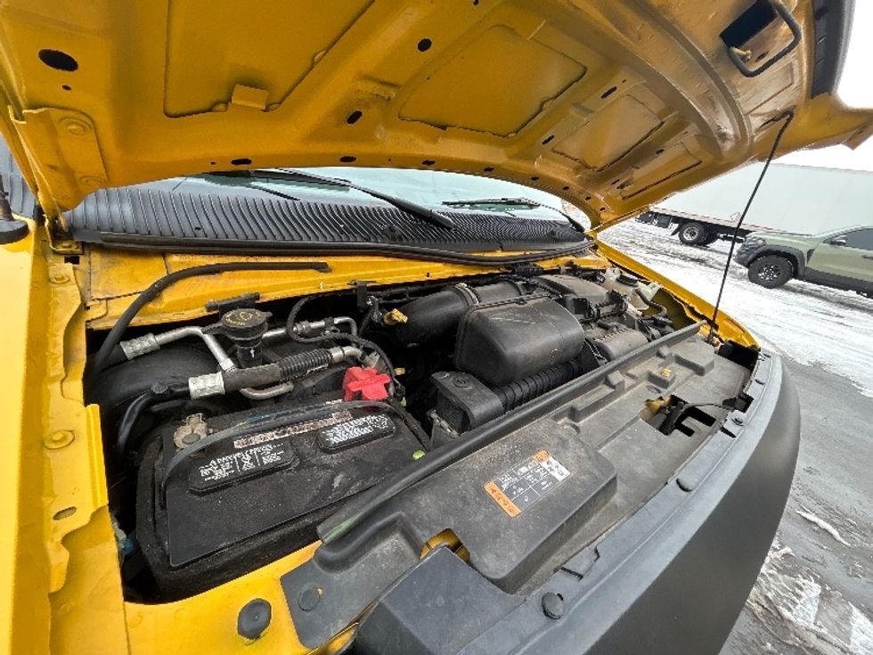 Light Duty Box Truck-Light and Medium Duty Trucks-Ford-2022-E350-Brooklyn Park-MN-86,989\n\t\tmiles-$ 30,000 - Image 23