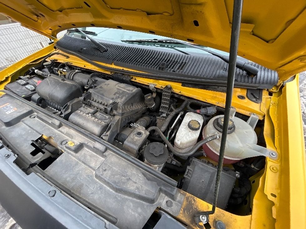 Light Duty Box Truck-Light and Medium Duty Trucks-Ford-2022-E350-Brooklyn Park-MN-86,989\n\t\tmiles-$ 30,000 - Image 24