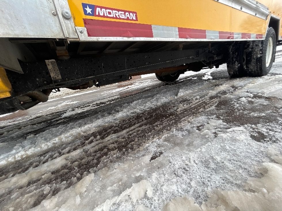 Light Duty Box Truck-Light and Medium Duty Trucks-Ford-2022-E350-Brooklyn Park-MN-86,989\n\t\tmiles-$ 30,000 - Image 5