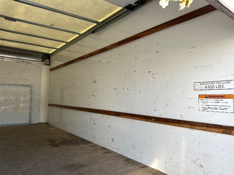 Light Duty Box Truck-Light and Medium Duty Trucks-Ford-2022-E350-Brooklyn Park-MN-87,482\n\t\tmiles-$ 29,750 - Image 10