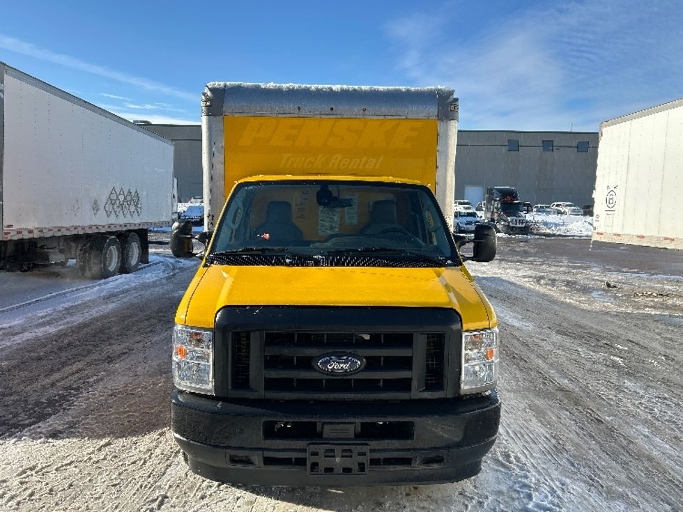 Light Duty Box Truck-Light and Medium Duty Trucks-Ford-2022-E350-Brooklyn Park-MN-87,482\n\t\tmiles-$ 29,750 - Image 2