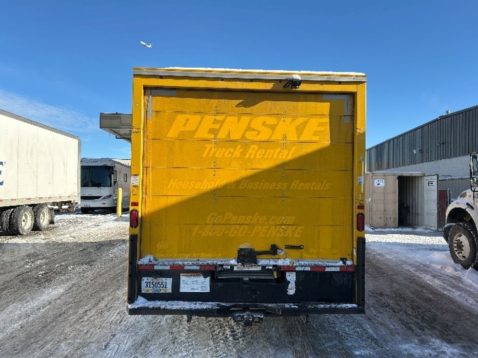 Light Duty Box Truck-Light and Medium Duty Trucks-Ford-2022-E350-Brooklyn Park-MN-87,482\n\t\tmiles-$ 29,750 - Image 6