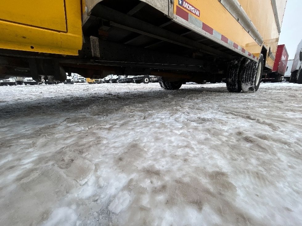 Light Duty Box Truck-Light and Medium Duty Trucks-Ford-2022-E350-Brooklyn Park-MN-89,542\n\t\tmiles-$ 29,500 - Image 5