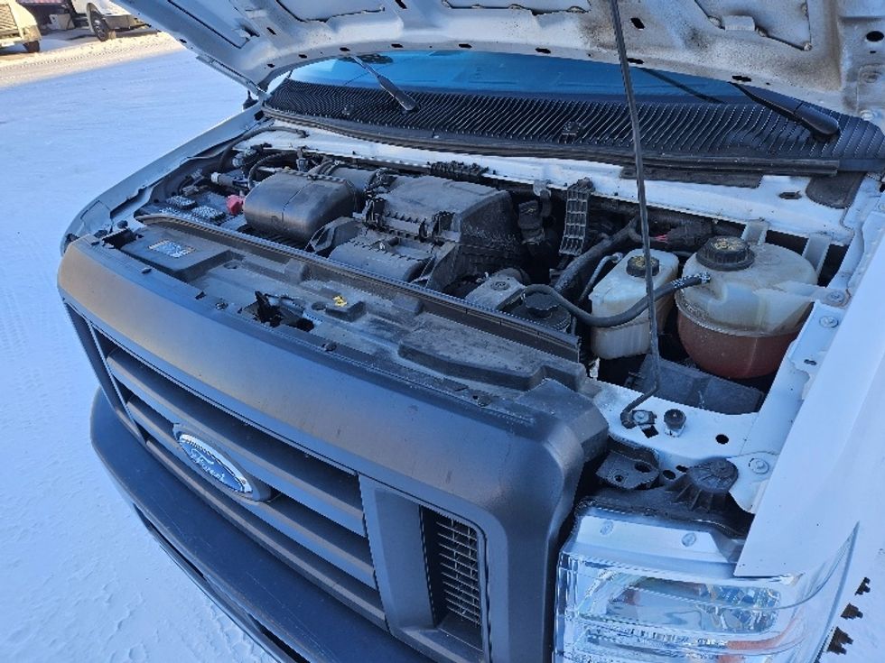 Light Duty Box Truck-Light and Medium Duty Trucks-Ford-2022-E350-Brooklyn Park-MN-89,861\n\t\tmiles-$ 32,500 - Image 24