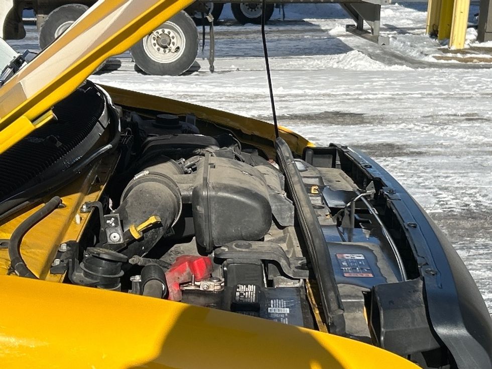 Light Duty Box Truck-Light and Medium Duty Trucks-Ford-2022-E350-Brooklyn Park-MN-90,687\n\t\tmiles-$ 29,500 - Image 20