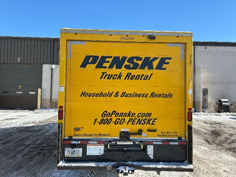 Light Duty Box Truck-Light and Medium Duty Trucks-Ford-2022-E350-Brooklyn Park-MN-90,687\n\t\tmiles-$ 29,500 - Image 6