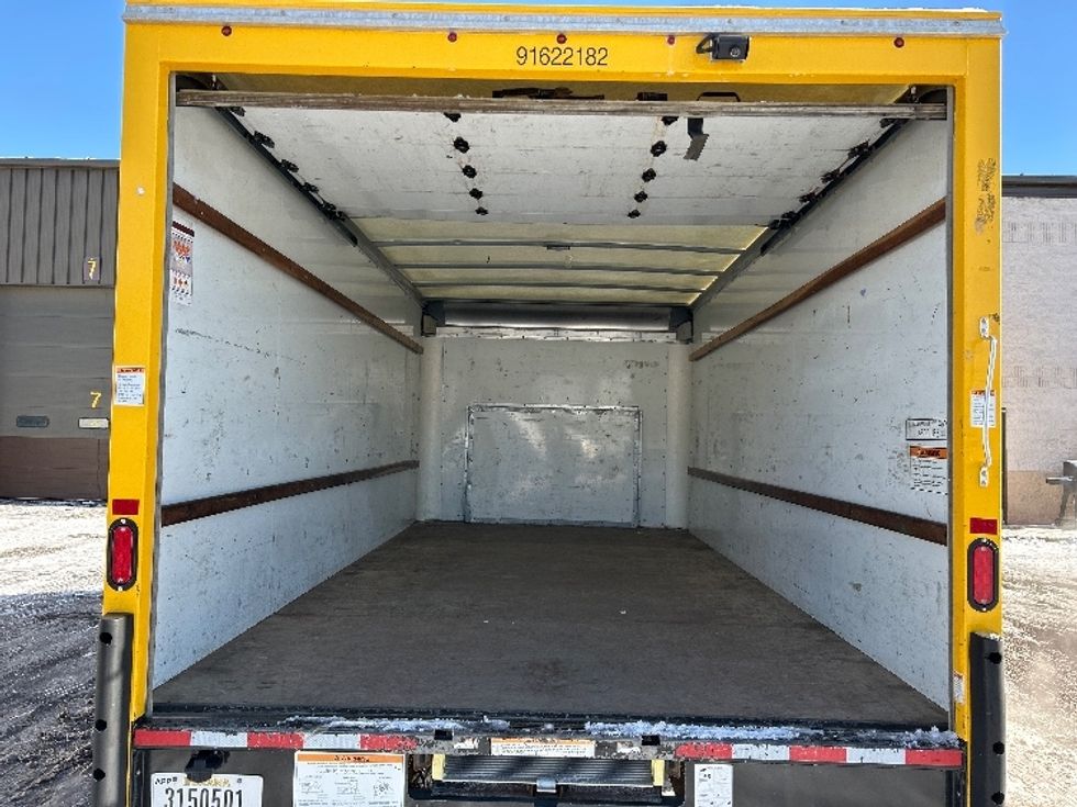 Light Duty Box Truck-Light and Medium Duty Trucks-Ford-2022-E350-Brooklyn Park-MN-90,687\n\t\tmiles-$ 29,500 - Image 7
