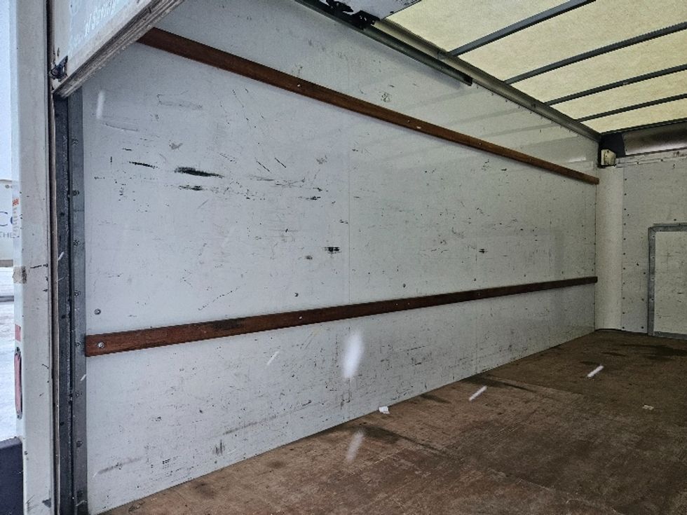 Light Duty Box Truck-Light and Medium Duty Trucks-Ford-2022-E350-Brooklyn Park-MN-97,503\n\t\tmiles-$ 31,750 - Image 11