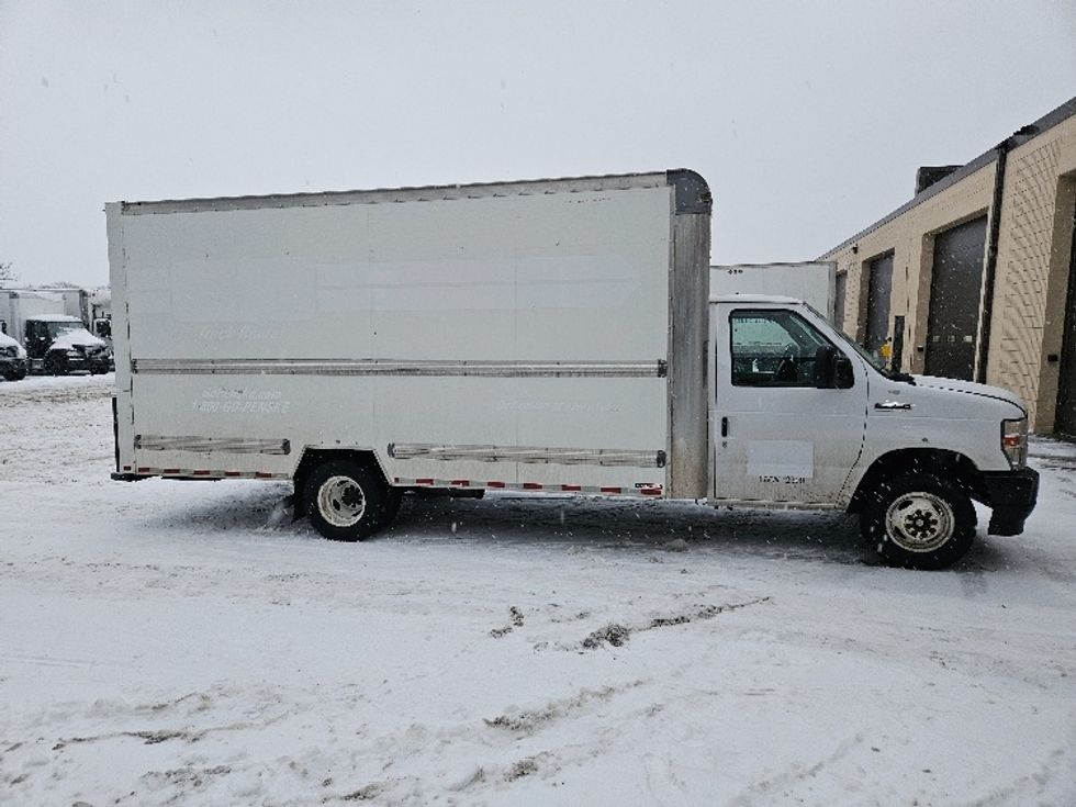Light Duty Box Truck-Light and Medium Duty Trucks-Ford-2022-E350-Brooklyn Park-MN-97,503\n\t\tmiles-$ 31,750 - Image 15