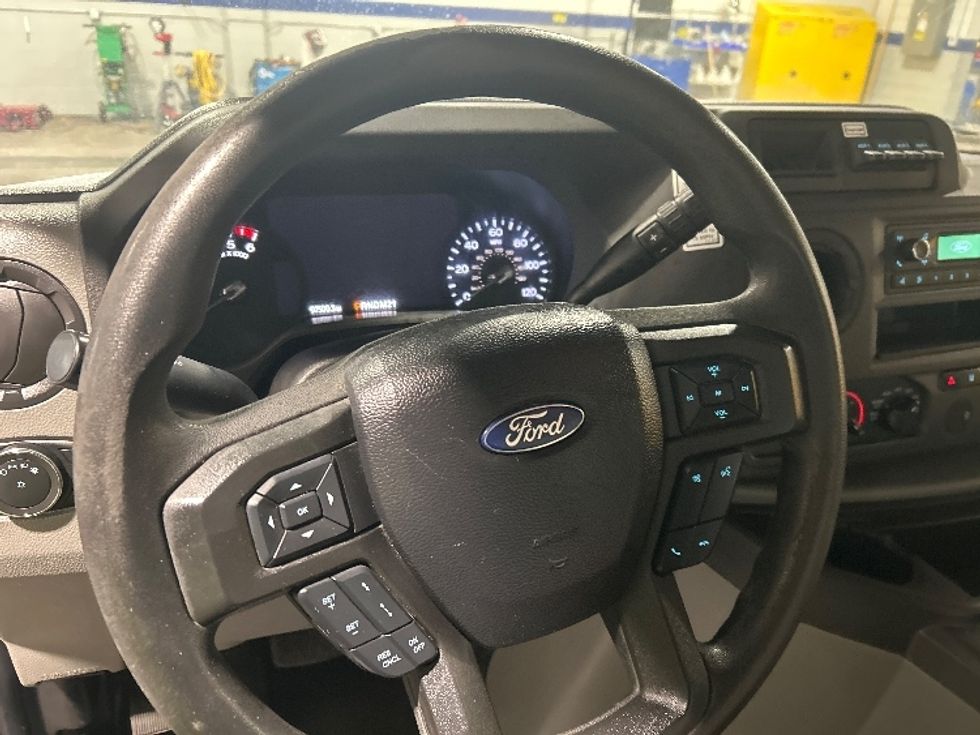 Light Duty Box Truck-Light and Medium Duty Trucks-Ford-2022-E350-Brooklyn Park-MN-97,503\n\t\tmiles-$ 31,750 - Image 17
