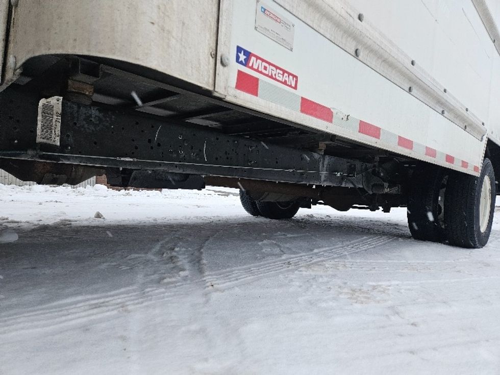 Light Duty Box Truck-Light and Medium Duty Trucks-Ford-2022-E350-Brooklyn Park-MN-97,503\n\t\tmiles-$ 31,750 - Image 5