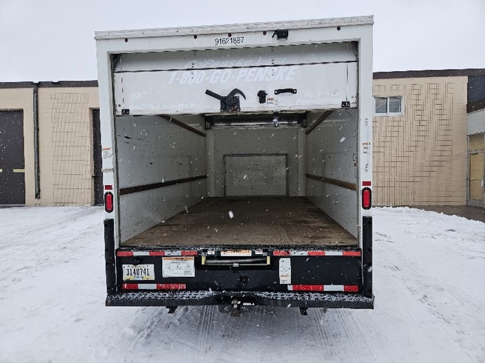 Light Duty Box Truck-Light and Medium Duty Trucks-Ford-2022-E350-Brooklyn Park-MN-97,503\n\t\tmiles-$ 31,750 - Image 8