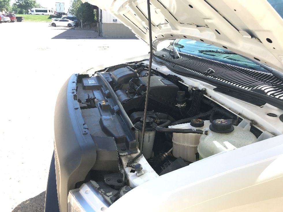 Light Duty Box Truck-Light and Medium Duty Trucks-Ford-2022-E350-Brooklyn Park-MN-98,336\n\t\tmiles-$ 31,000 - Image 24