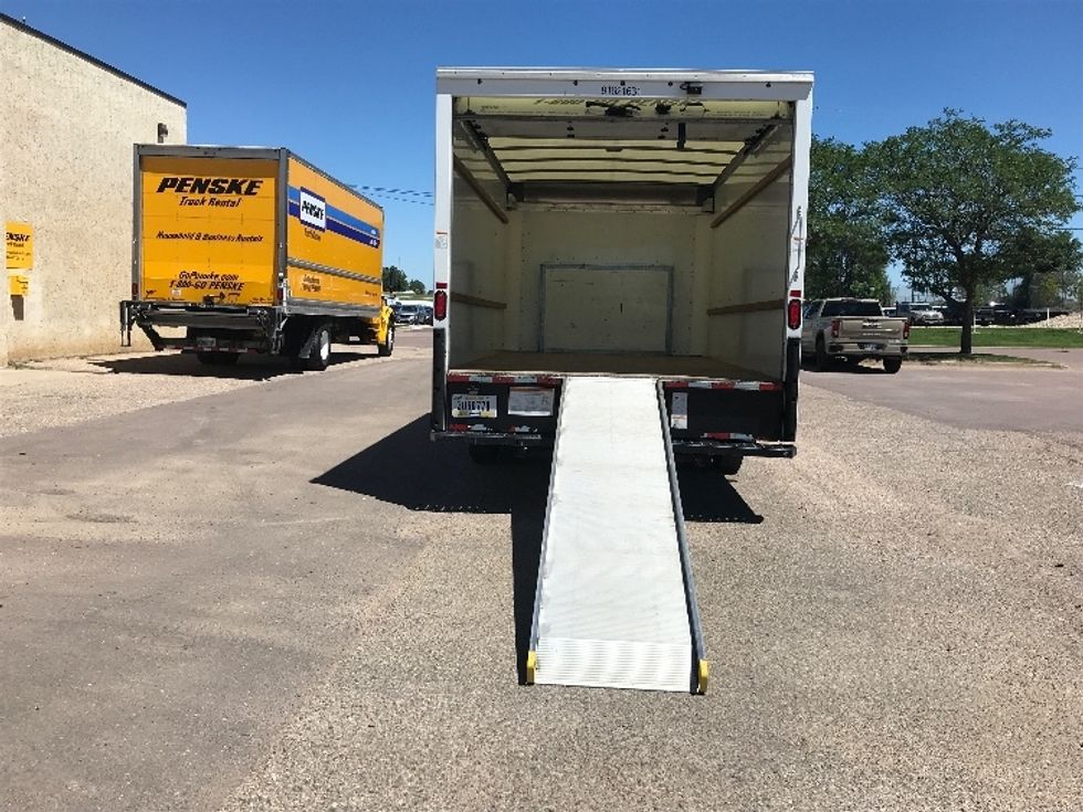 Light Duty Box Truck-Light and Medium Duty Trucks-Ford-2022-E350-Brooklyn Park-MN-98,336\n\t\tmiles-$ 31,000 - Image 9