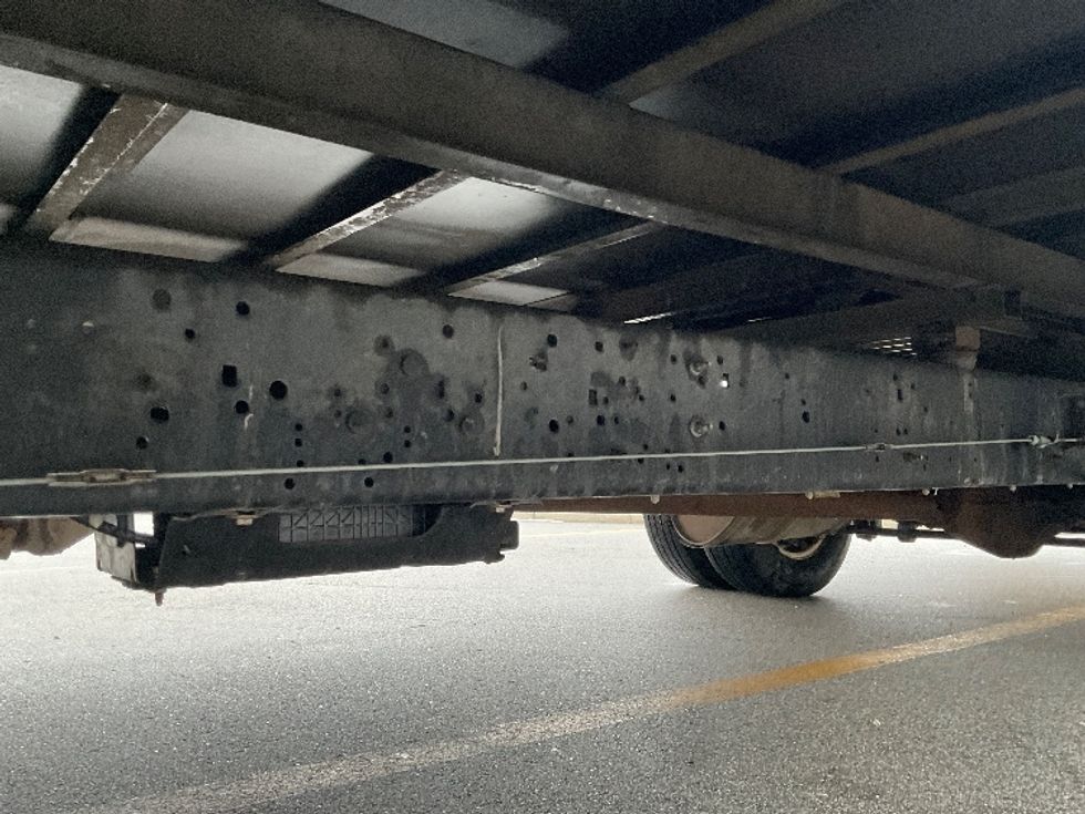 Light Duty Box Truck-Light and Medium Duty Trucks-Ford-2022-E350-Byron Center-MI-100,249\n\t\tmiles-$ 27,500 - Image 5