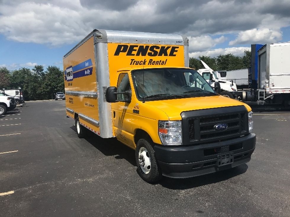 Light Duty Box Truck-Light and Medium Duty Trucks-Ford-2022-E350-Canton-OH-104,153\n\t\tmiles-$ 25,000 - Image 1