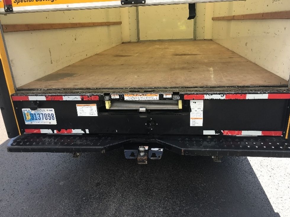 Light Duty Box Truck-Light and Medium Duty Trucks-Ford-2022-E350-Canton-OH-104,153\n\t\tmiles-$ 25,000 - Image 10