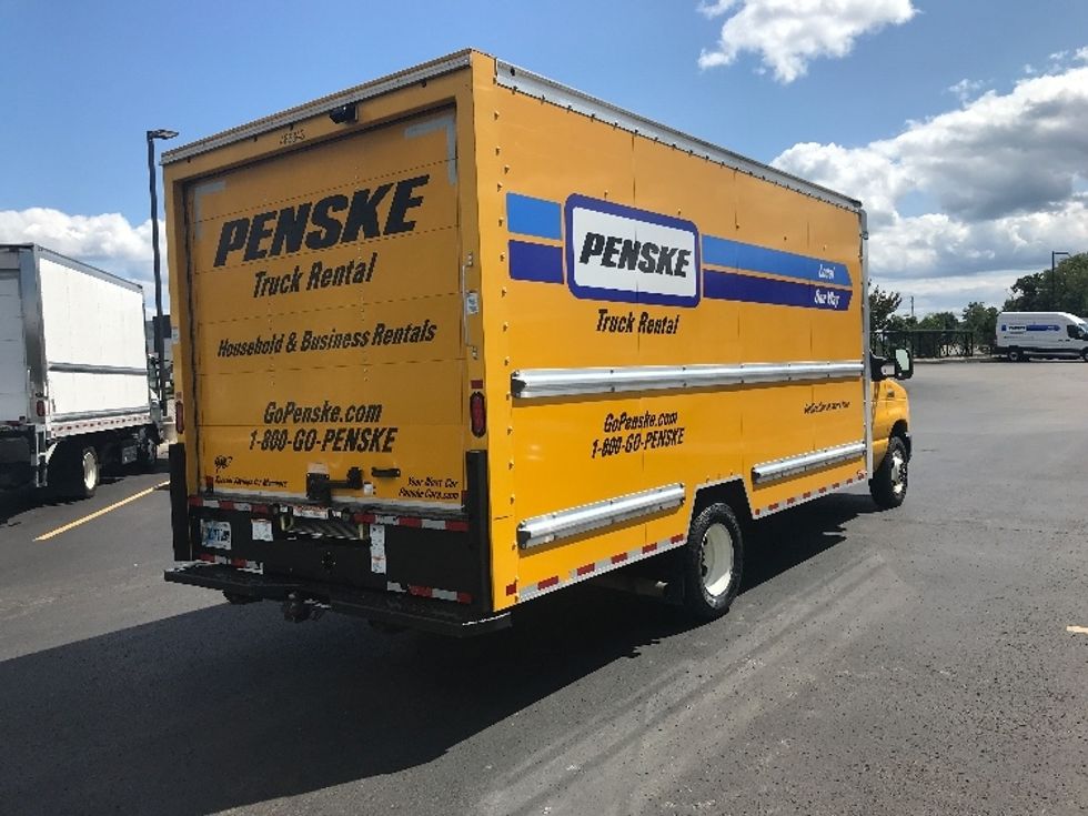 Light Duty Box Truck-Light and Medium Duty Trucks-Ford-2022-E350-Canton-OH-104,153\n\t\tmiles-$ 25,000 - Image 13