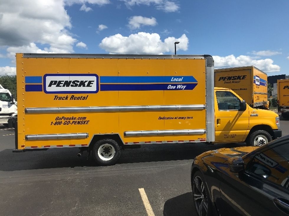 Light Duty Box Truck-Light and Medium Duty Trucks-Ford-2022-E350-Canton-OH-104,153\n\t\tmiles-$ 25,000 - Image 15