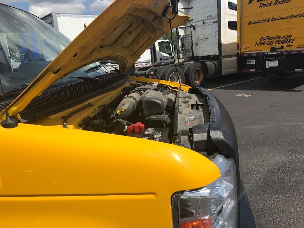 Light Duty Box Truck-Light and Medium Duty Trucks-Ford-2022-E350-Canton-OH-104,153\n\t\tmiles-$ 25,000 - Image 23