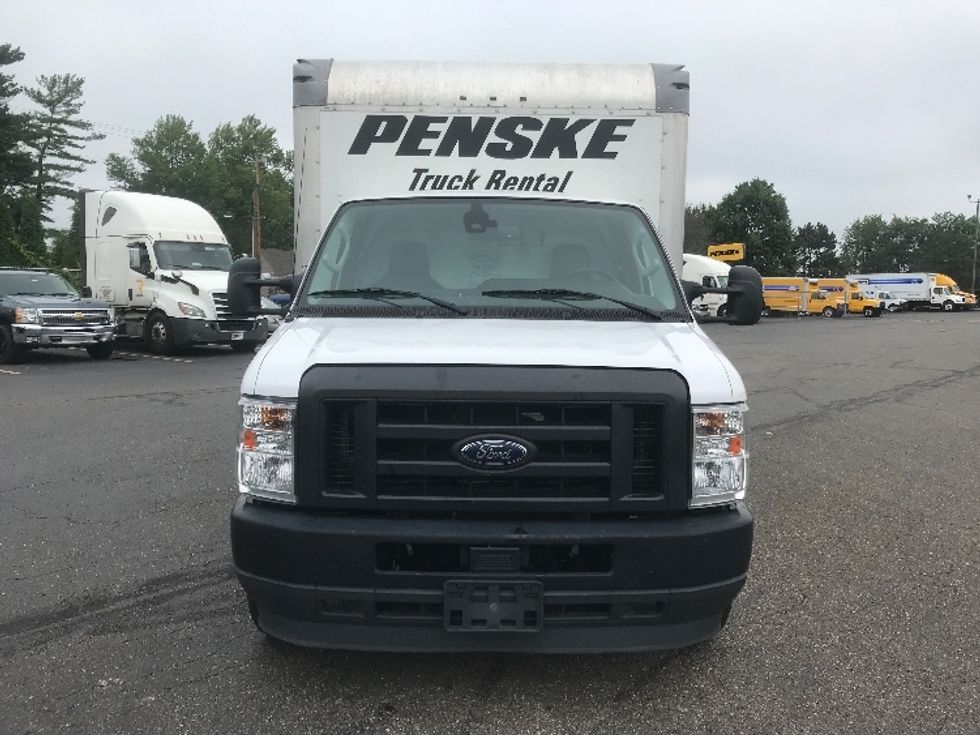 Light Duty Box Truck-Light and Medium Duty Trucks-Ford-2022-E350-Canton-OH-129,216\n\t\tmiles-$ 24,250 - Image 2