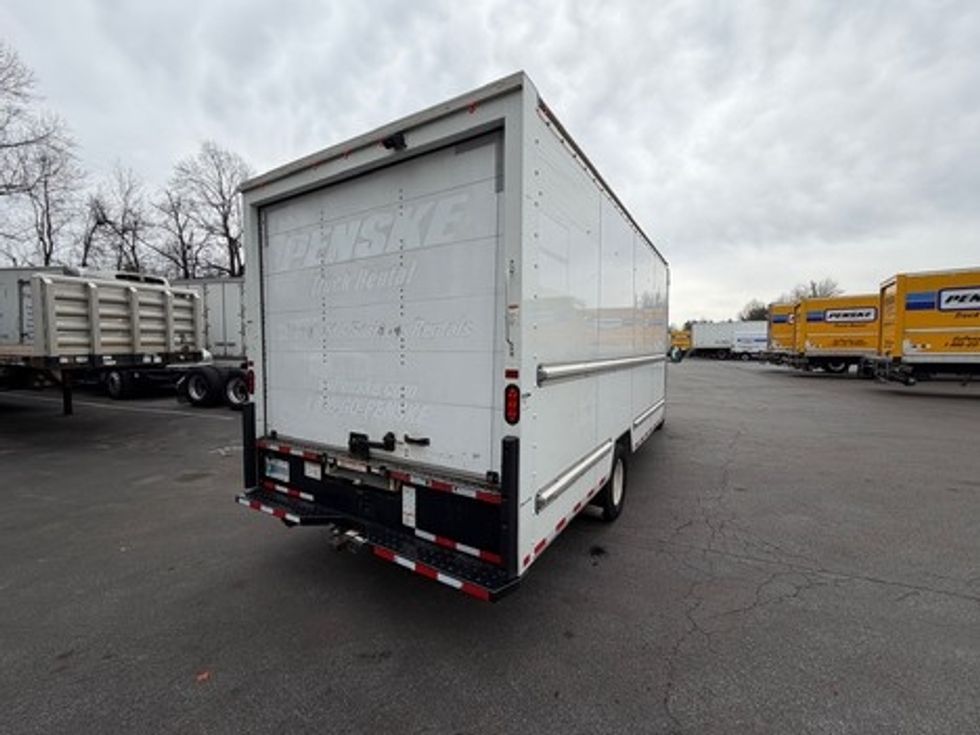 Light Duty Box Truck-Light and Medium Duty Trucks-Ford-2022-E350-Capitol Heights-MD-104,710\n\t\tmiles-$ 29,250 - Image 7