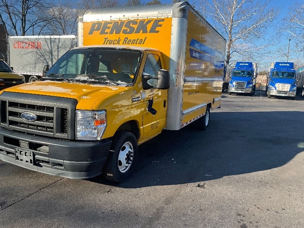 Light Duty Box Truck-Light and Medium Duty Trucks-Ford-2022-E350-Capitol Heights-MD-105,629\n\t\tmiles-$ 26,250 - Image 3