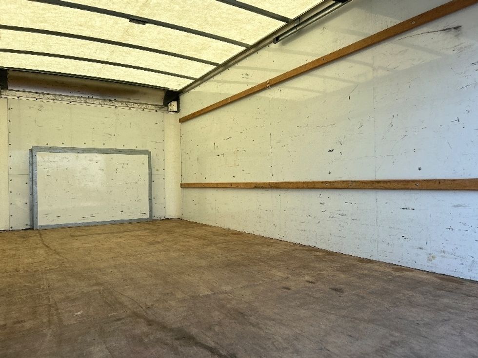 Light Duty Box Truck-Light and Medium Duty Trucks-Ford-2022-E350-Ceres-CA-116,328\n\t\tmiles-$ 24,000 - Image 12