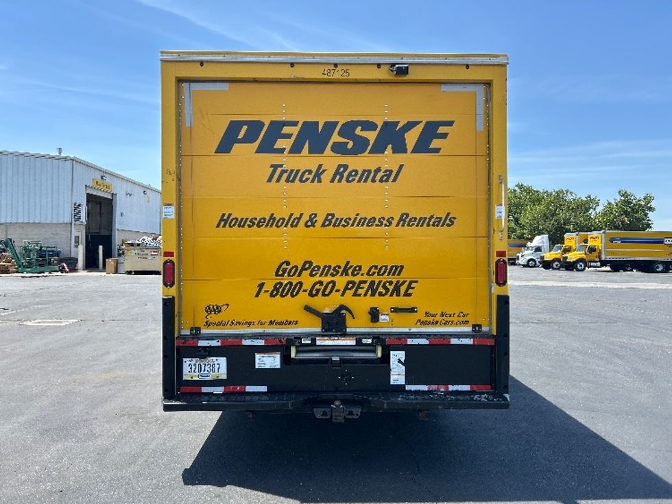 Light Duty Box Truck-Light and Medium Duty Trucks-Ford-2022-E350-Ceres-CA-116,328\n\t\tmiles-$ 24,000 - Image 7