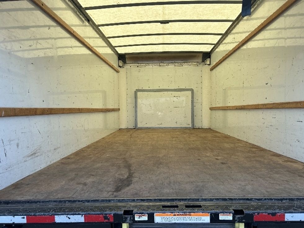 Light Duty Box Truck-Light and Medium Duty Trucks-Ford-2022-E350-Ceres-CA-116,328\n\t\tmiles-$ 24,000 - Image 8