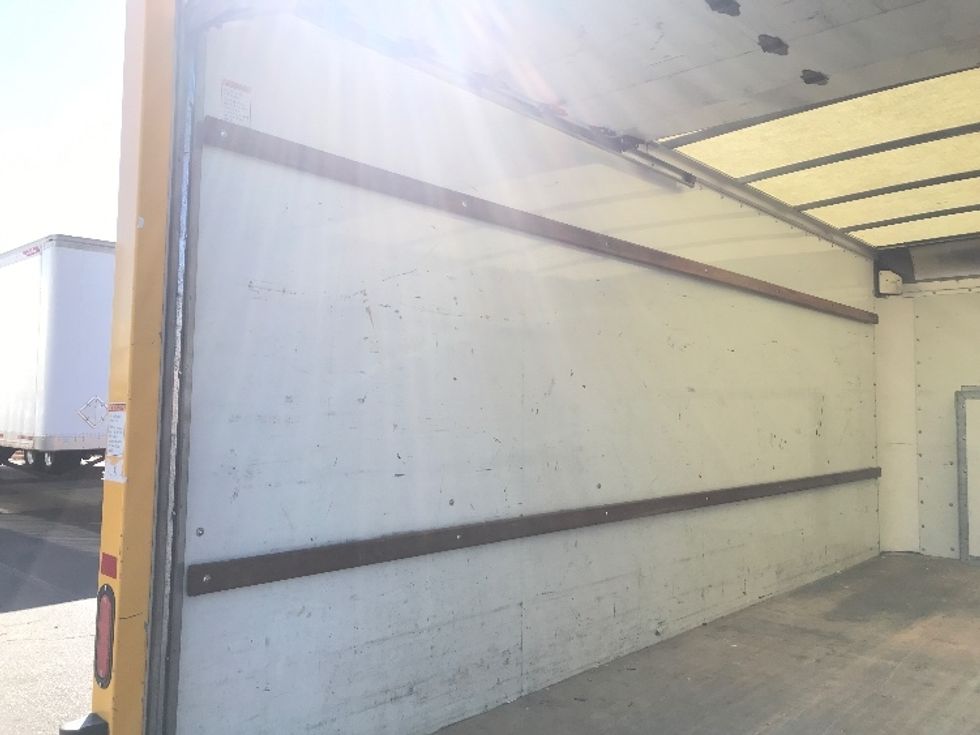 Light Duty Box Truck-Light and Medium Duty Trucks-Ford-2022-E350-Charlotte-NC-104,546\n\t\tmiles-$ 27,500 - Image 11