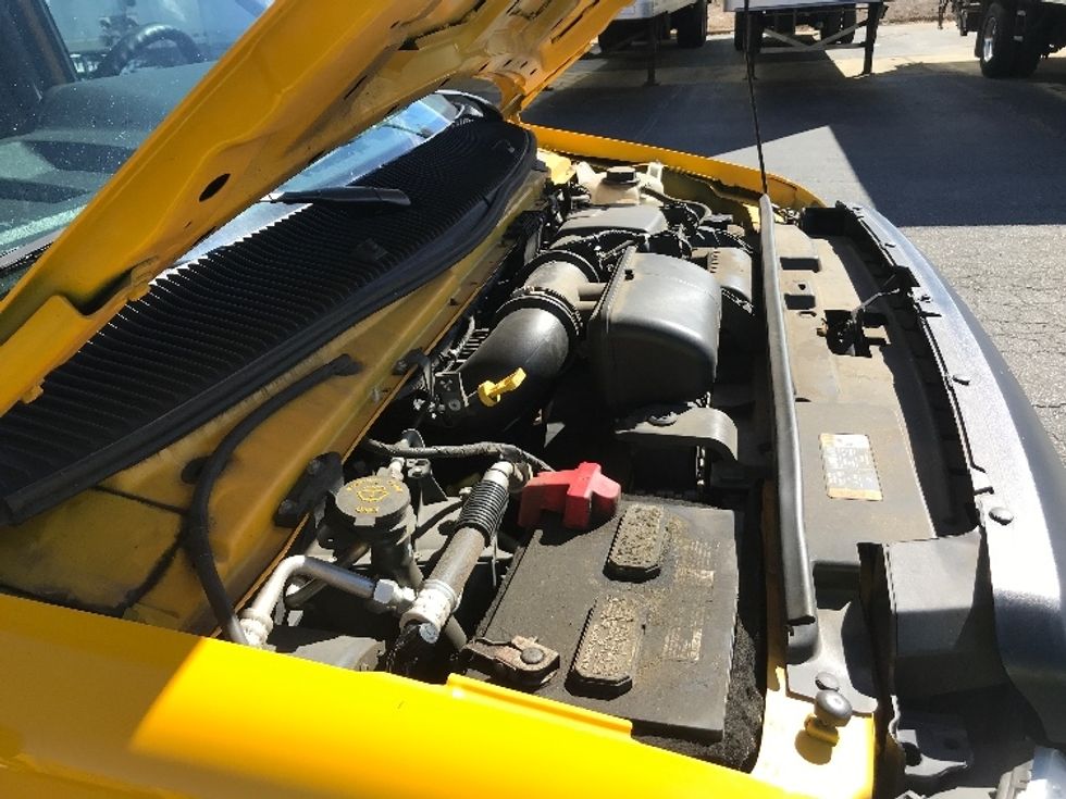 Light Duty Box Truck-Light and Medium Duty Trucks-Ford-2022-E350-Charlotte-NC-104,546\n\t\tmiles-$ 27,500 - Image 23