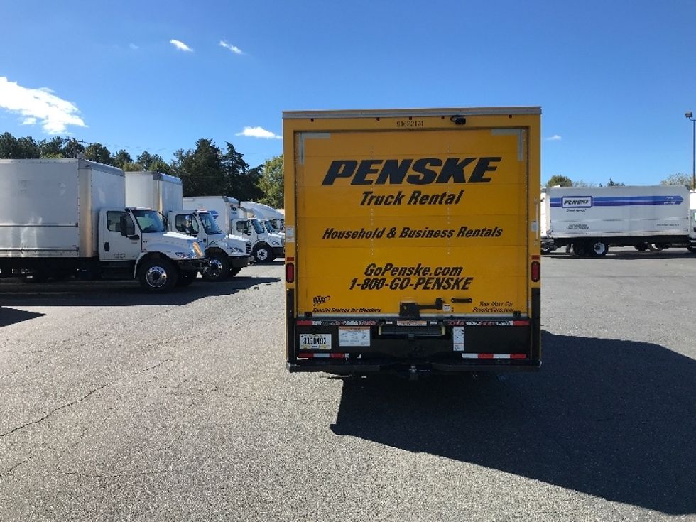 Light Duty Box Truck-Light and Medium Duty Trucks-Ford-2022-E350-Charlotte-NC-104,546\n\t\tmiles-$ 27,500 - Image 7