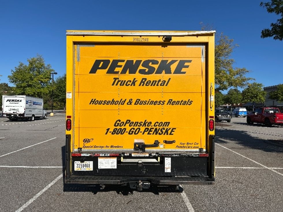 Light Duty Box Truck-Light and Medium Duty Trucks-Ford-2022-E350-Charlotte-NC-115,158\n\t\tmiles-$ 26,000 - Image 7