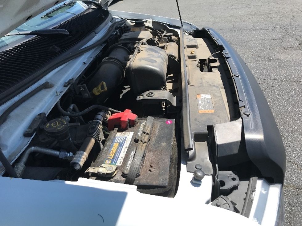 Light Duty Box Truck-Light and Medium Duty Trucks-Ford-2022-E350-Charlotte-NC-125,829\n\t\tmiles-$ 28,000 - Image 22