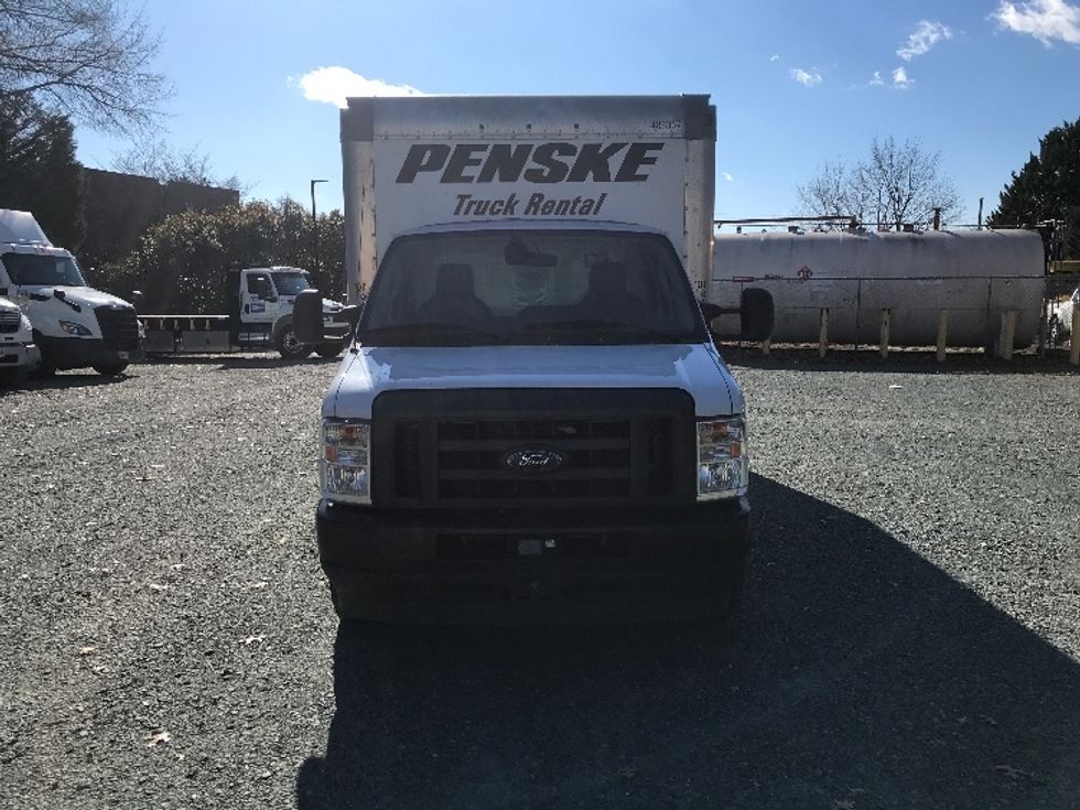 Light Duty Box Truck-Light and Medium Duty Trucks-Ford-2022-E350-Charlottesville-VA-80,193\n\t\tmiles-$ 41,000 - Image 2