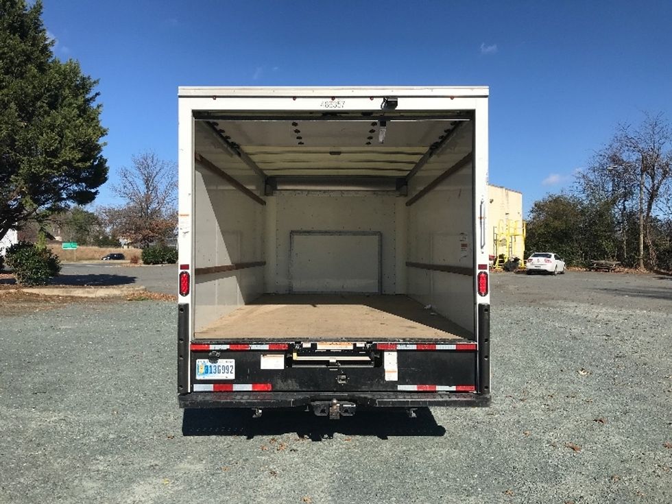 Light Duty Box Truck-Light and Medium Duty Trucks-Ford-2022-E350-Charlottesville-VA-80,193\n\t\tmiles-$ 41,000 - Image 8
