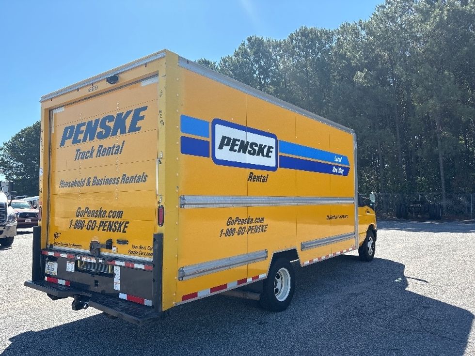 Light Duty Box Truck-Light and Medium Duty Trucks-Ford-2022-E350-Chesapeake-VA-118,305\n\t\tmiles-$ 25,500 - Image 13