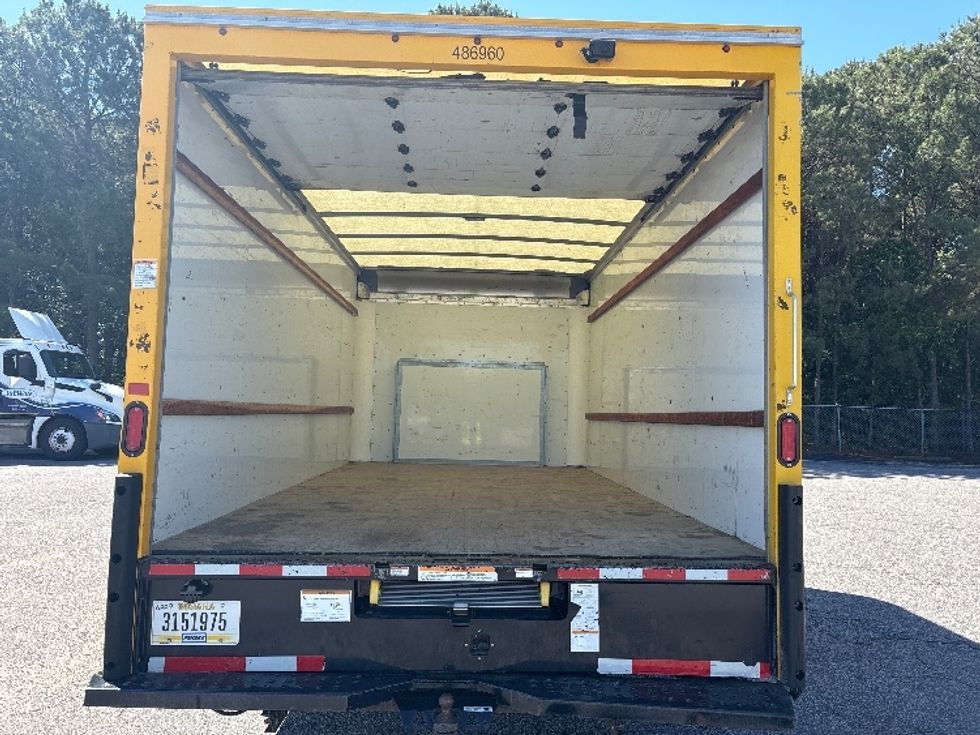Light Duty Box Truck-Light and Medium Duty Trucks-Ford-2022-E350-Chesapeake-VA-118,305\n\t\tmiles-$ 25,500 - Image 8