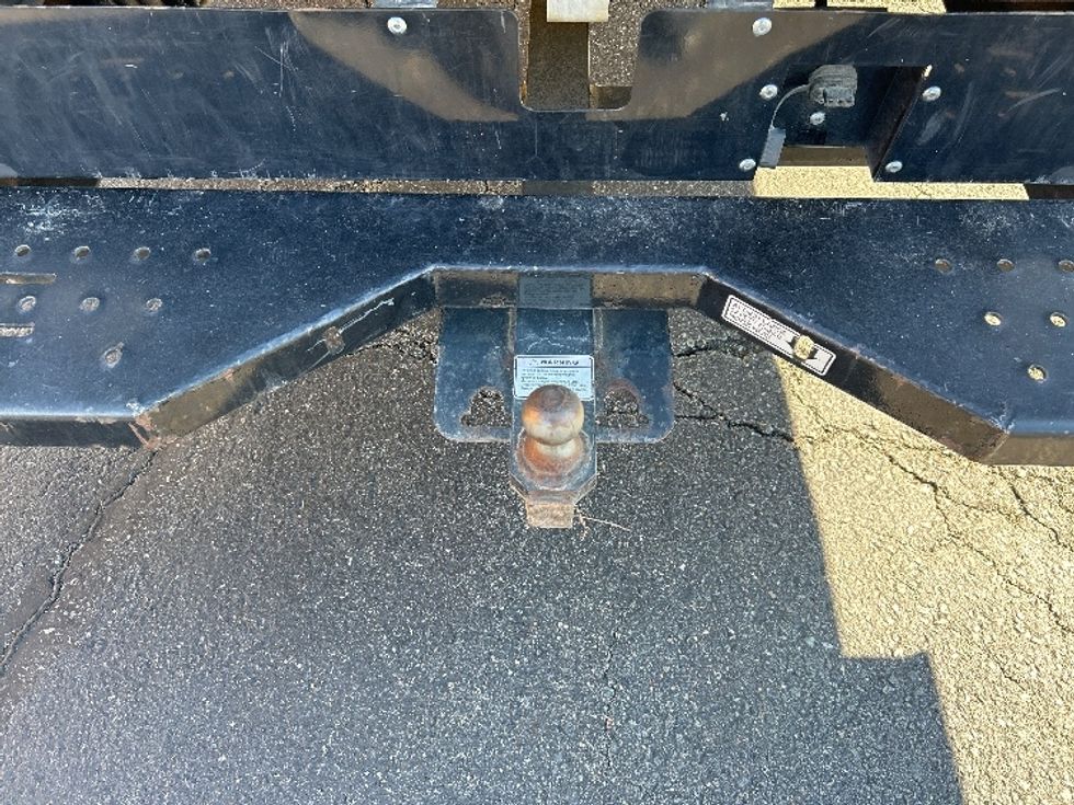 Light Duty Box Truck-Light and Medium Duty Trucks-Ford-2022-E350-Chesapeake-VA-77,262\n\t\tmiles-$ 41,750 - Image 23