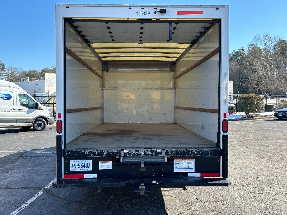 Light Duty Box Truck-Light and Medium Duty Trucks-Ford-2022-E350-Chesapeake-VA-77,262\n\t\tmiles-$ 41,750 - Image 7