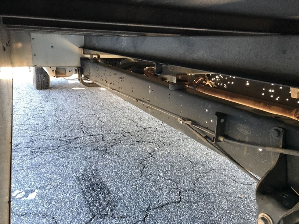 Light Duty Box Truck-Light and Medium Duty Trucks-Ford-2022-E350-Chesapeake-VA-78,922\n\t\tmiles-$ 41,500 - Image 5