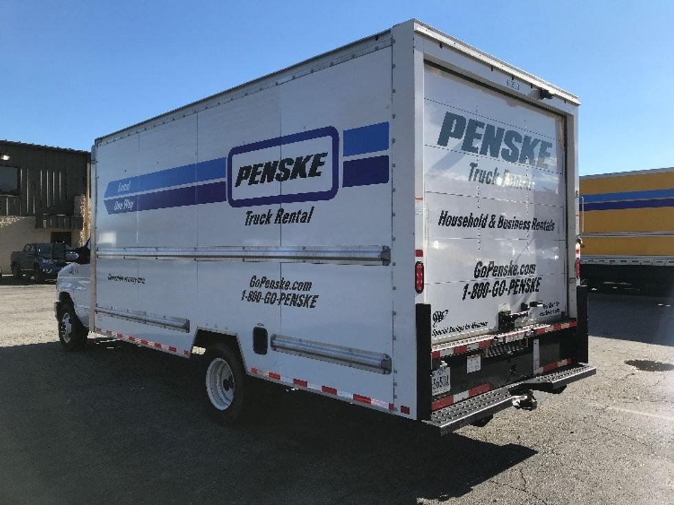 Light Duty Box Truck-Light and Medium Duty Trucks-Ford-2022-E350-Chesapeake-VA-78,922\n\t\tmiles-$ 41,500 - Image 6