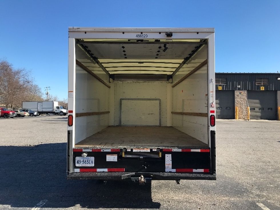 Light Duty Box Truck-Light and Medium Duty Trucks-Ford-2022-E350-Chesapeake-VA-78,922\n\t\tmiles-$ 41,500 - Image 8