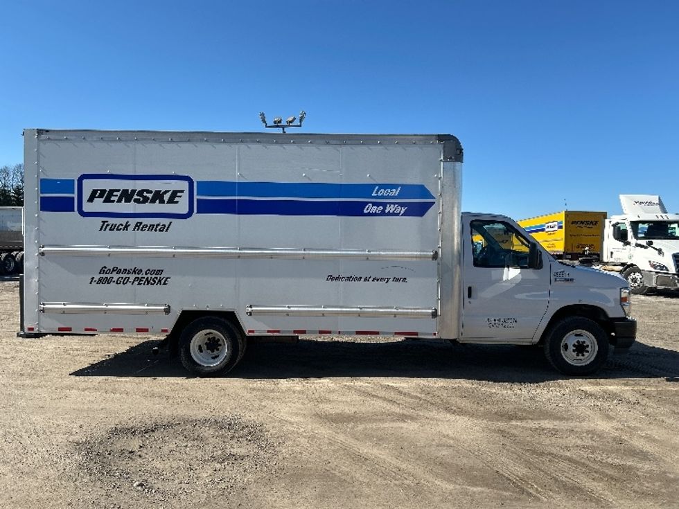 Light Duty Box Truck-Light and Medium Duty Trucks-Ford-2022-E350-Chester-VA-111,771\n\t\tmiles-$ 29,500 - Image 14