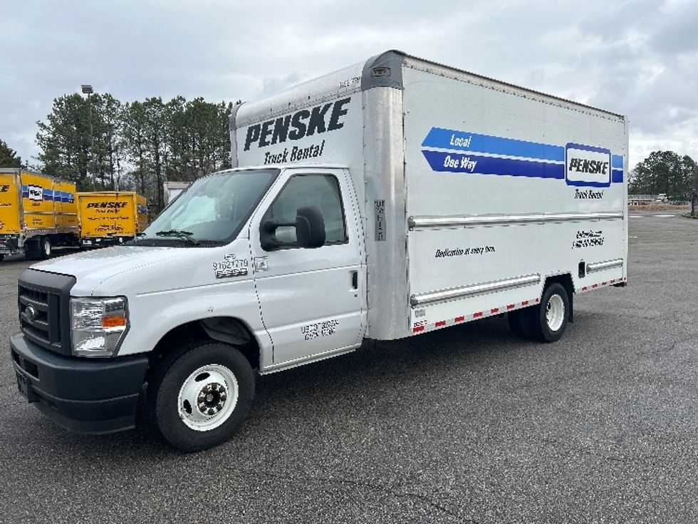 Light Duty Box Truck-Light and Medium Duty Trucks-Ford-2022-E350-Chester-VA-112,427\n\t\tmiles-$ 30,500 - Image 1